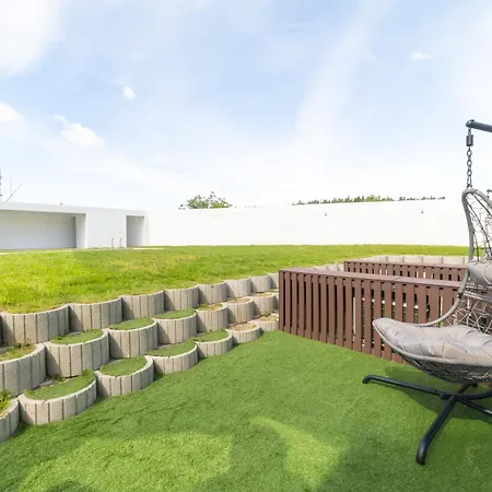 Appartement Alcantara Gardens - With Pool