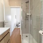 Alcantara Gardens - With Pool דירה *