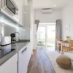 Alcantara Gardens - With Pool * ליסבון