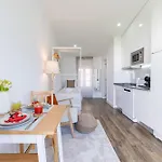 דירה Alcantara Gardens - With Pool
