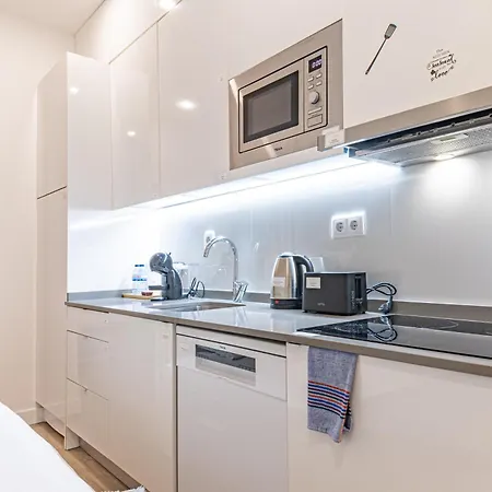 Διαμέρισμα Alcantara Gardens - With Pool Lisboa